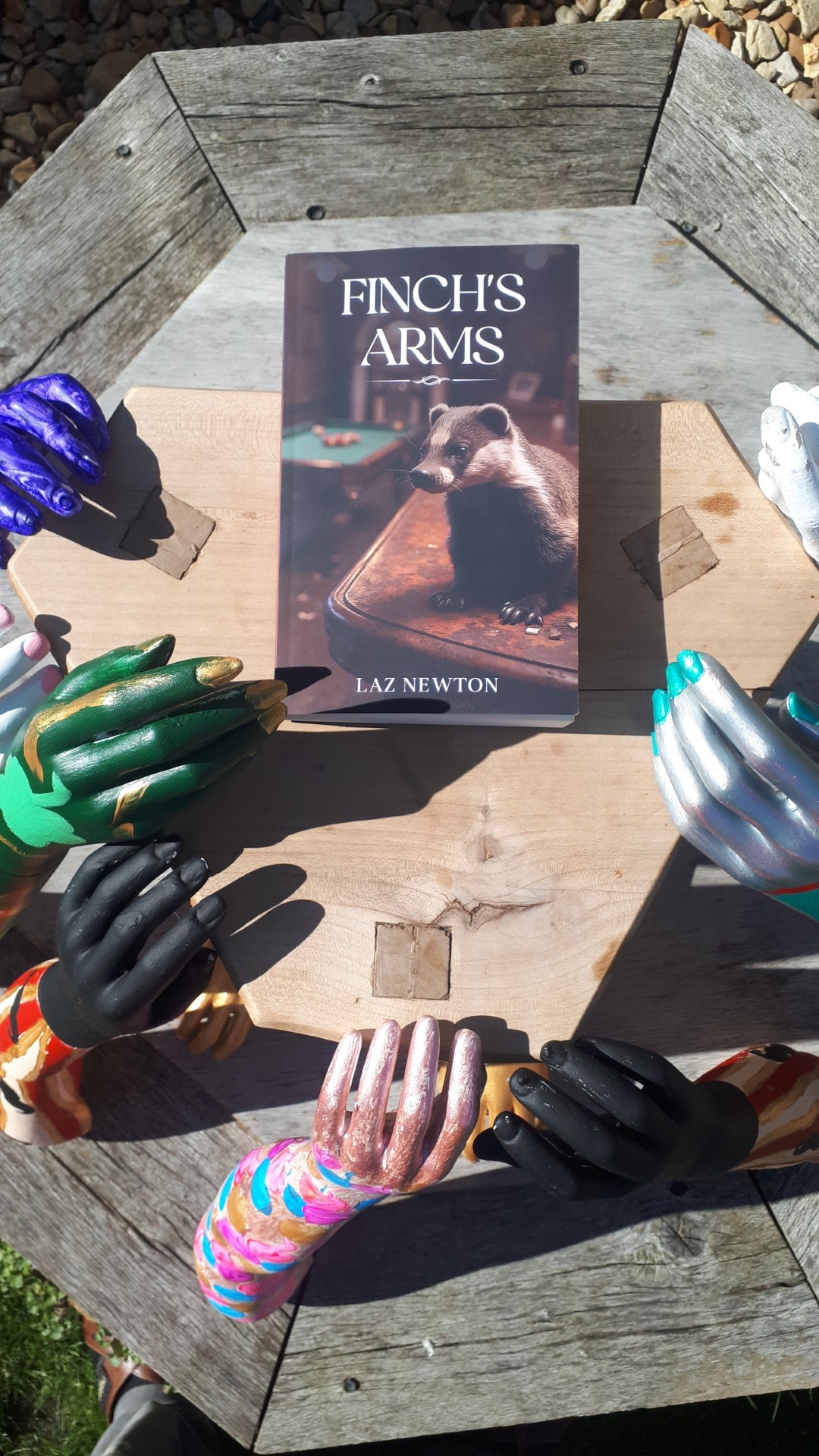 Finch's Arms with colourful arms